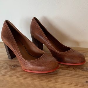 Lucky Leather Heels 8